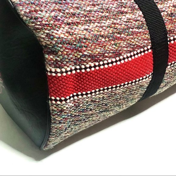 ❌SOLD❌Vintage Saddlebags Woven Duffel Bag - Picture 6 of 9